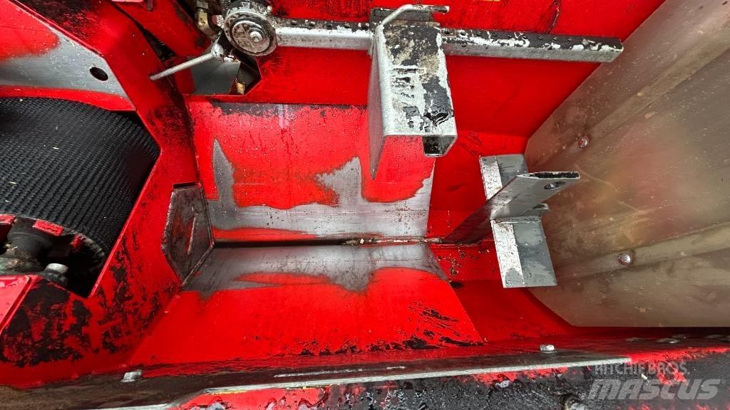 Hakki Pilke Raven 33 Fendeuse, Scie