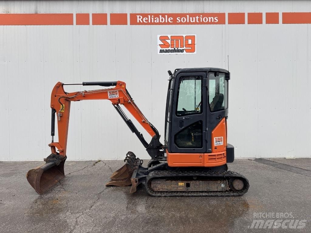 Hitachi ZX 26 U-6 Mini pelle < 7t