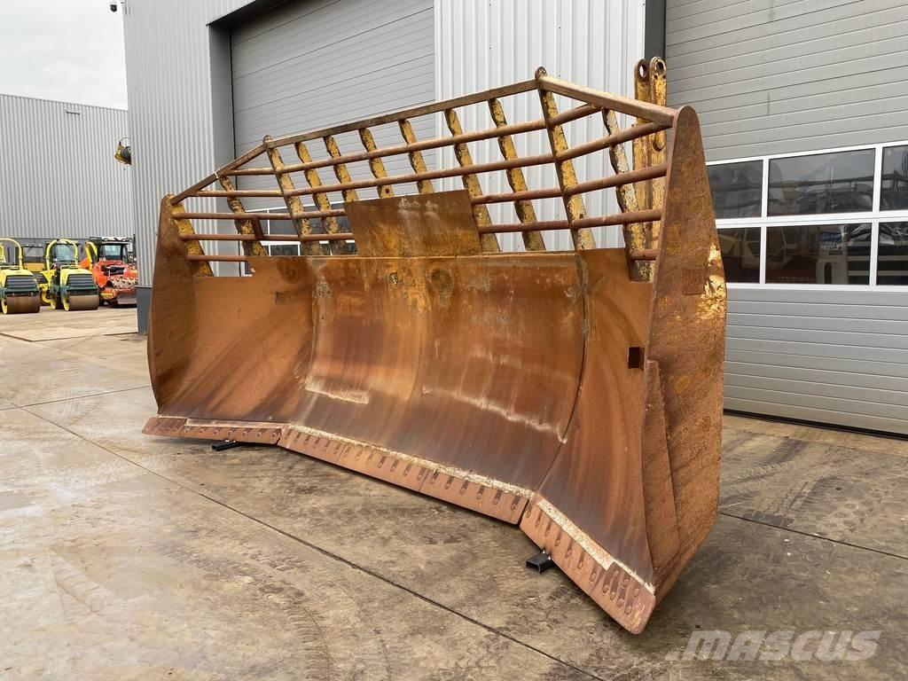 CAT D9U Blade Lame