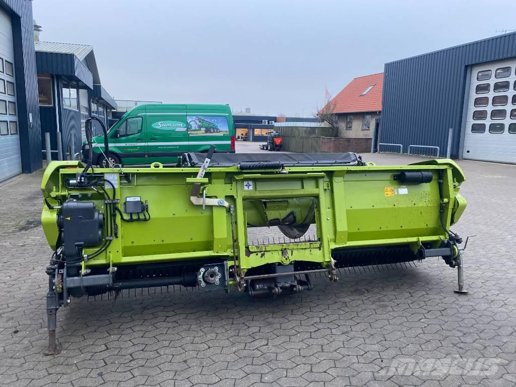 CLAAS Pick Up 380 Ensileuse automotrice