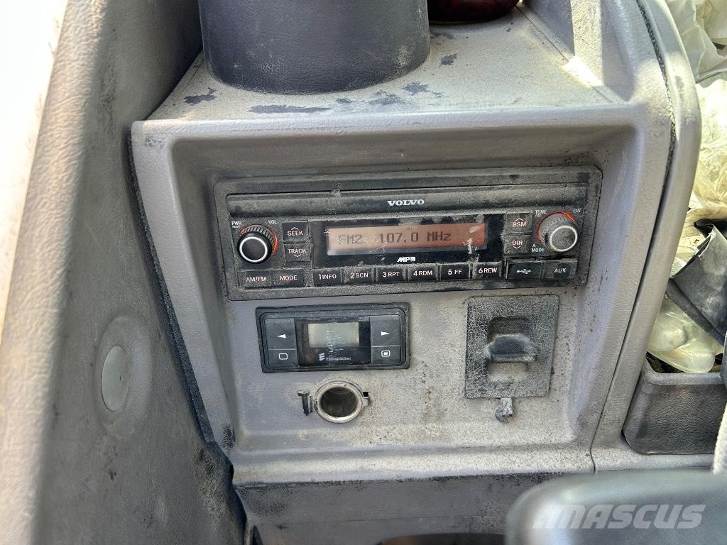 Volvo EC 380 EL Pelle sur chenilles