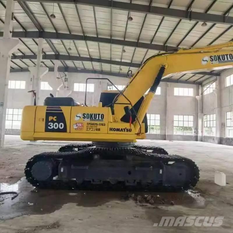 Komatsu PC300-7 Pelle sur chenilles