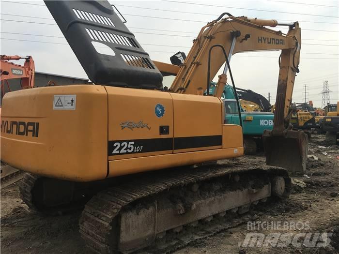Hyundai R220LC-7 Pelle sur chenilles