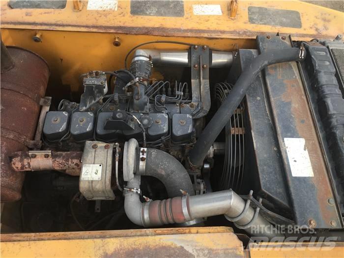 Hyundai R220LC-7 Pelle sur chenilles