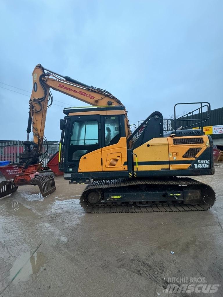 Hyundai HX140L Pelle sur chenilles