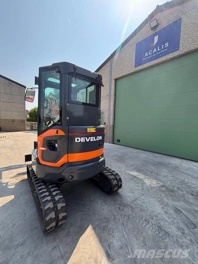 Doosan DX27Z-7 Mini pelle < 7t
