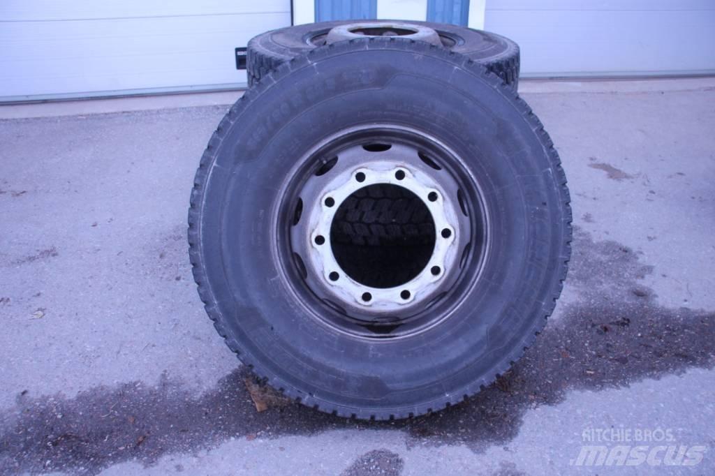 Michelin X MULTI Pneus, roues et jantes