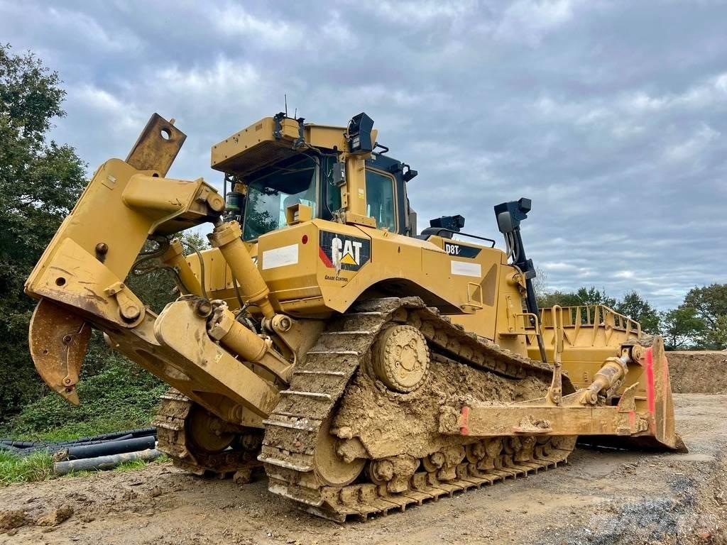 CAT D 8 T Bouteurs sur chenilles
