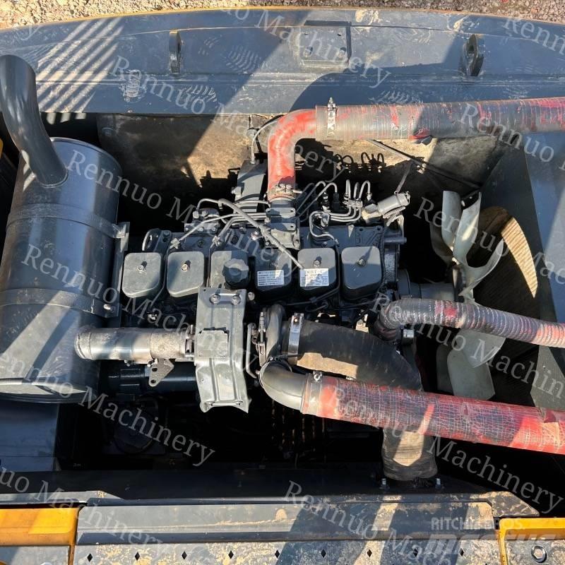 Hyundai 215 Pelle sur chenilles