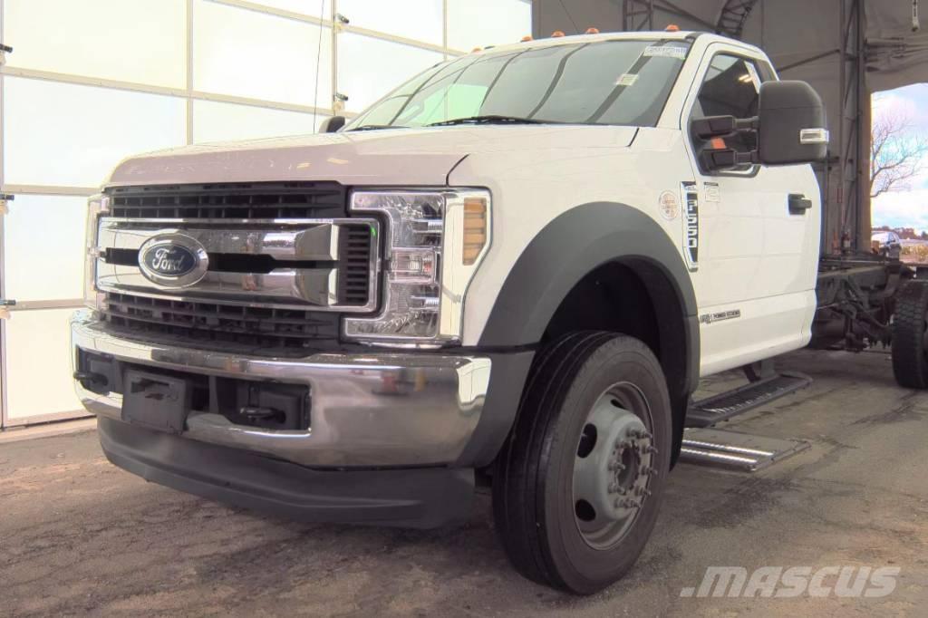 Ford F 550 XLT SD Châssis cabine