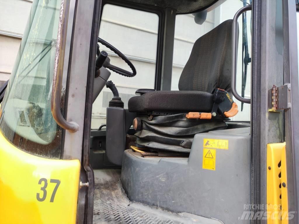 Volvo L 30 B Chargeuse sur pneus