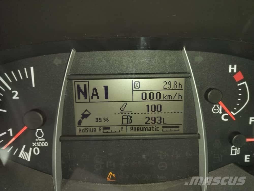 Kubota M 7173 Tracteur