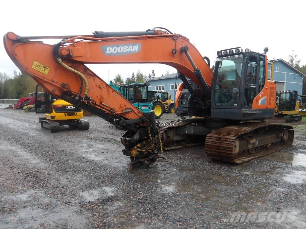 Doosan DX 235 LCR-5 Pelle sur chenilles