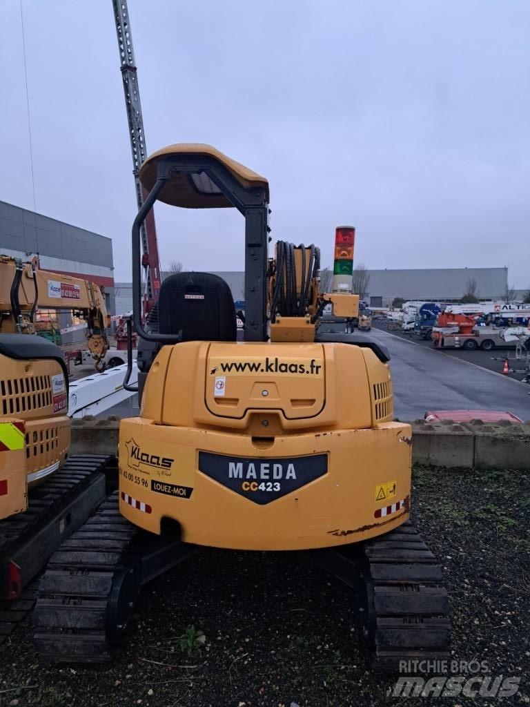 Maeda CC 423-1 Grue sur chenilles