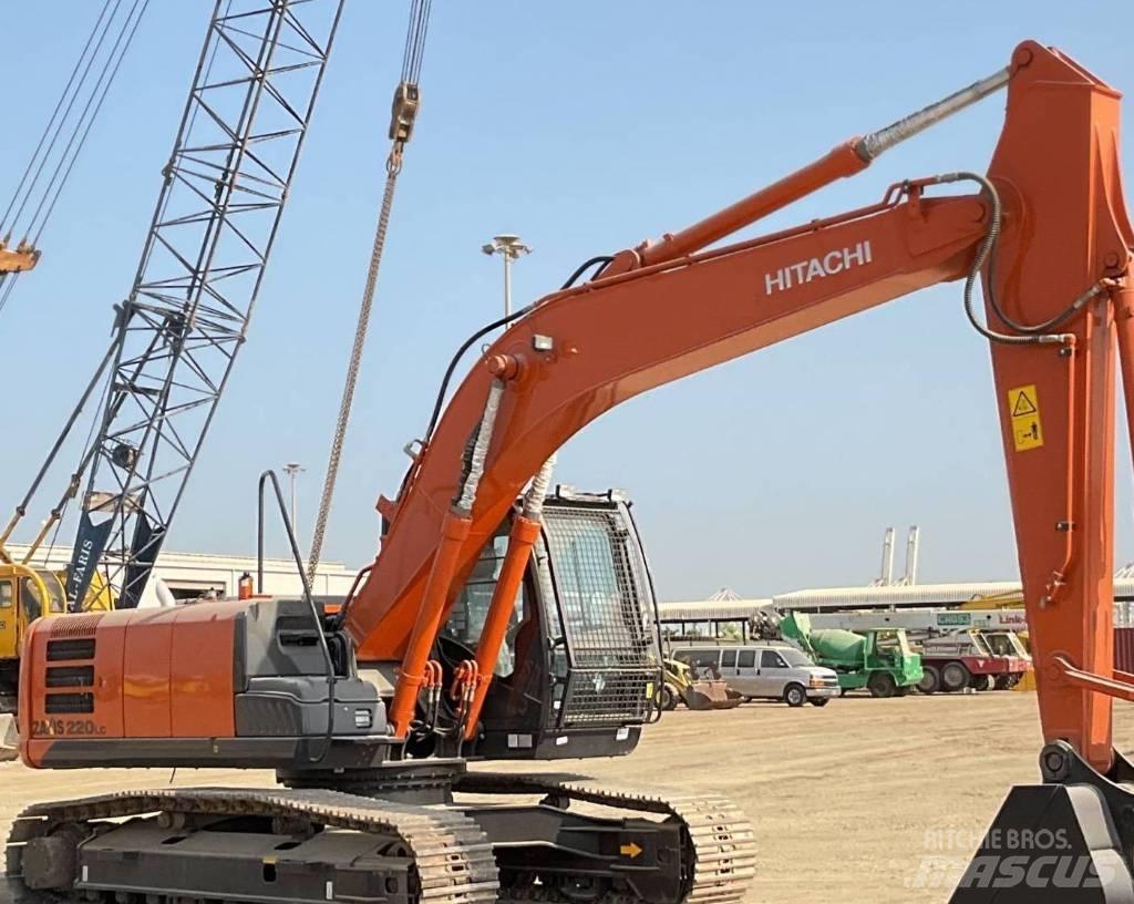 Hitachi ZX220 LC Pelle sur chenilles