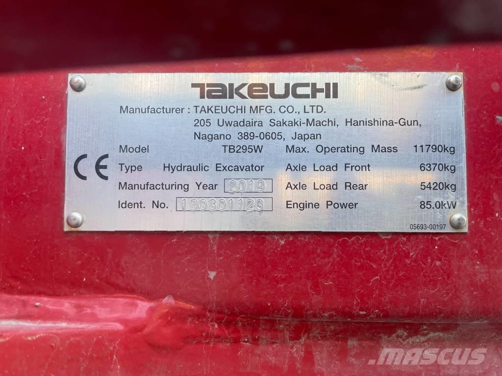 Takeuchi TB 295 W Pelle sur pneus