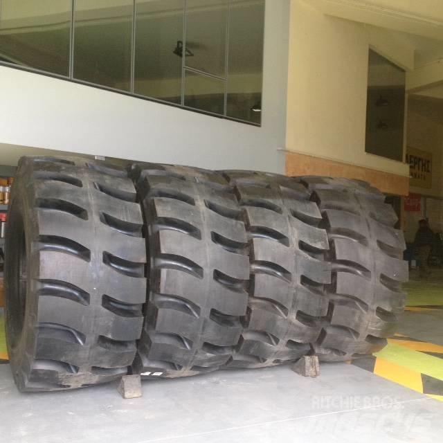 Goodyear 3565R33 L5 Pneus, roues et jantes