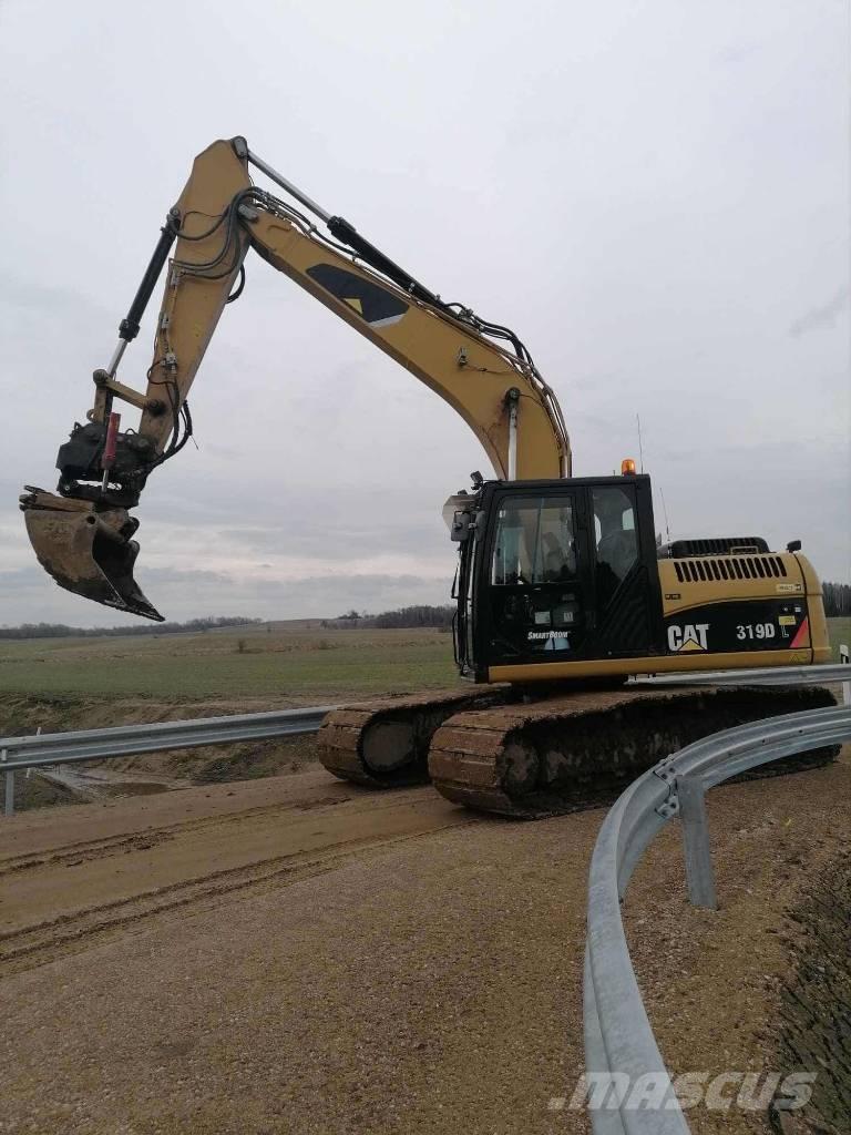 CAT 319 D L Pelle sur chenilles