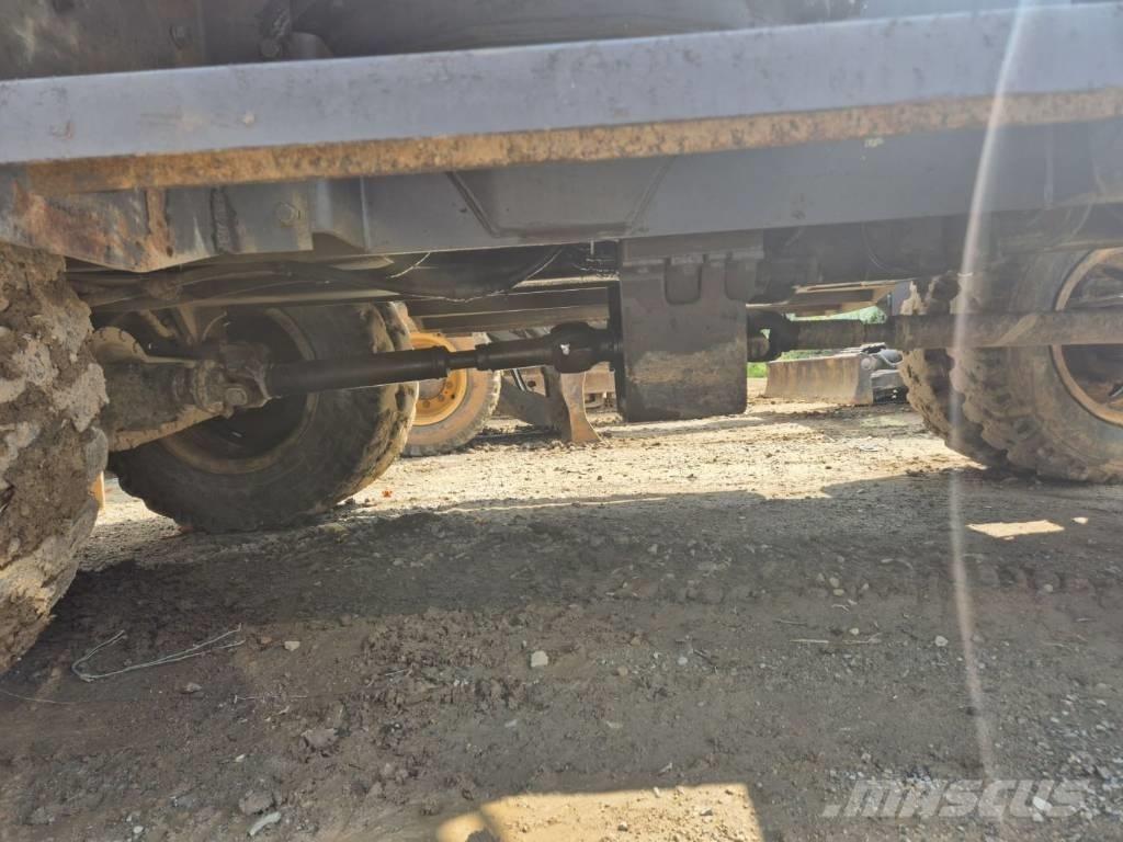 Volvo EW 145 Pelle sur pneus