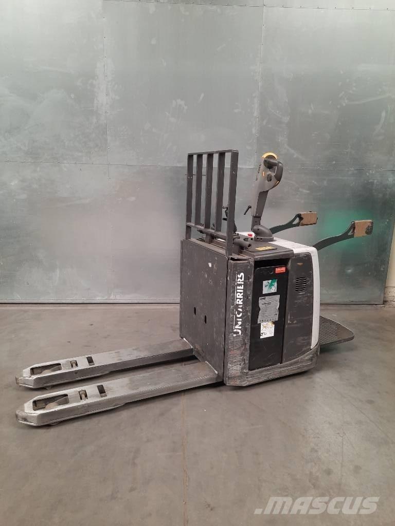 UniCarriers PMR 200 Transpalette accompagnant porté debout