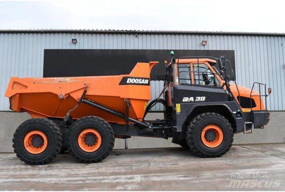 Doosan DA 30 Tombereau articulé