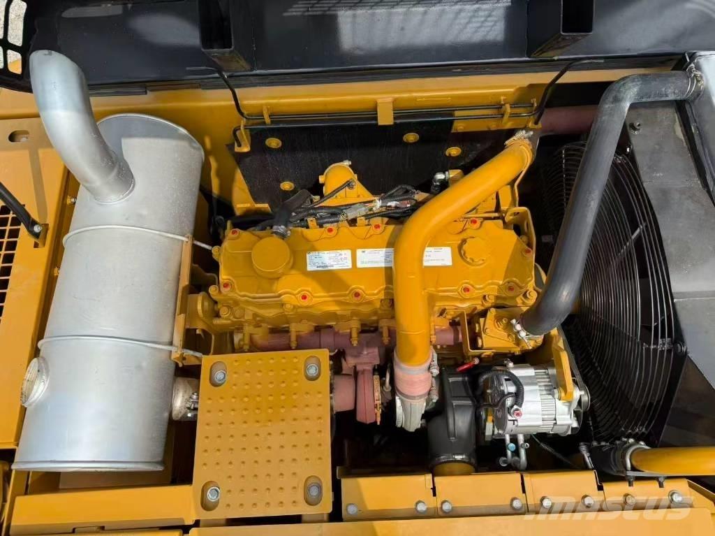 CAT 330 D2L Pelle sur chenilles