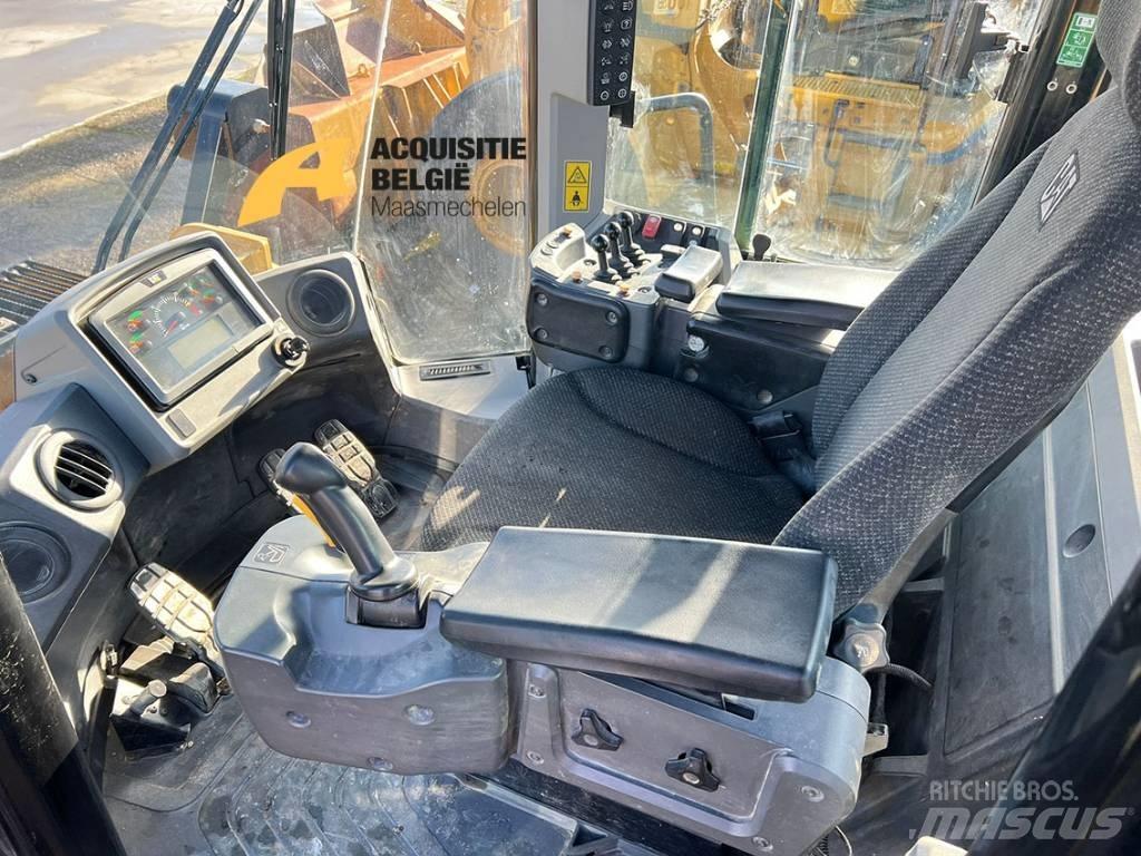 CAT 966 M Chargeuse sur pneus
