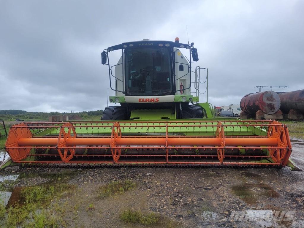 CLAAS Tucano 480 Moissonneuse batteuse