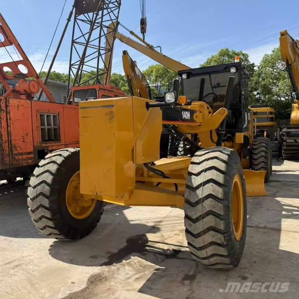 CAT 140 H Niveleuse