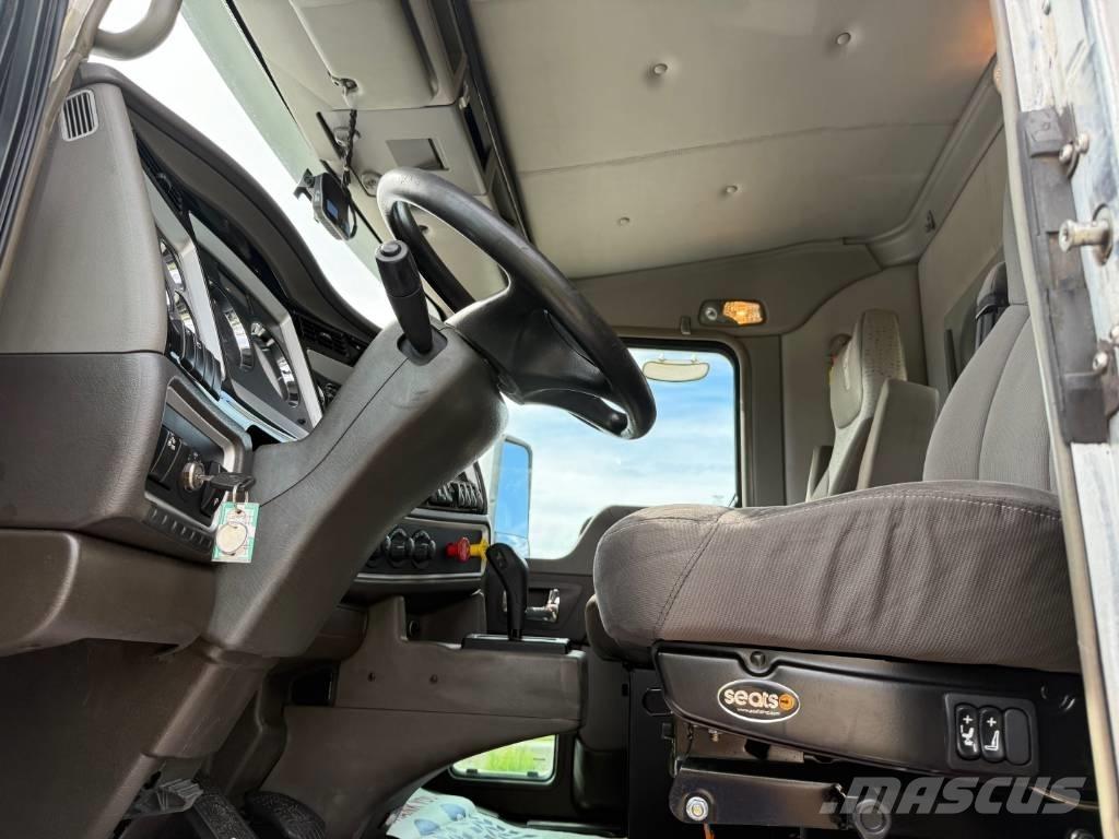 Kenworth T 800 Tracteur routier