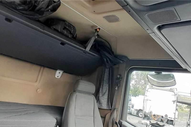 Scania G460 Autre camion