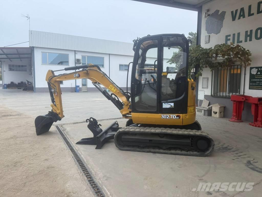CAT 302.7 D CR Mini pelle < 7t