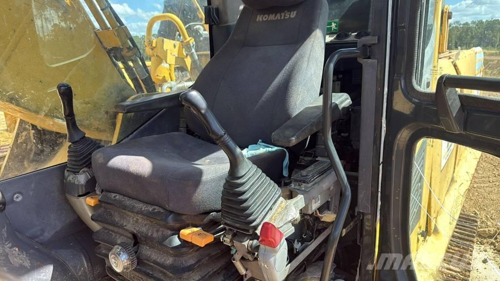 Komatsu 2012 Grue sur chenilles