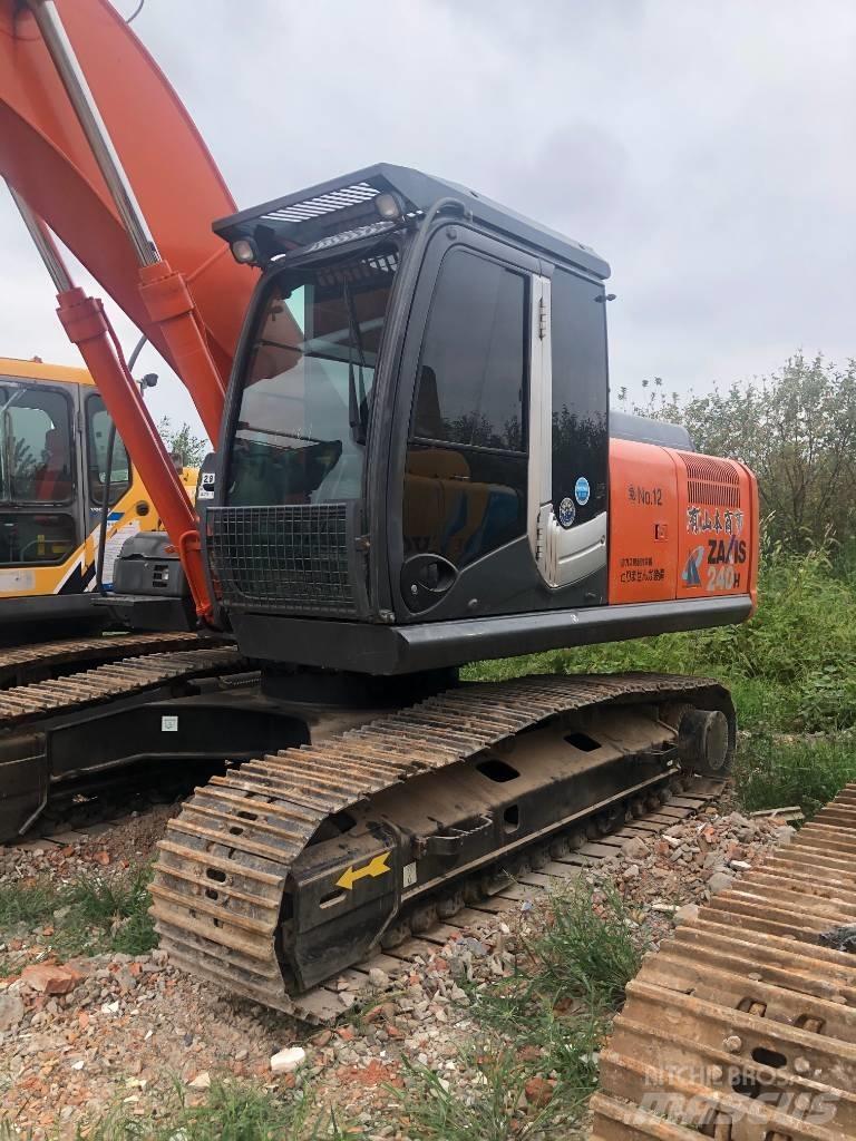 Hitachi ZX 240 Pelle sur chenilles