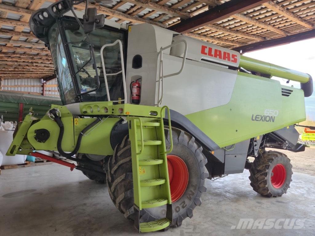 CLAAS Lexion 650 Moissonneuse batteuse