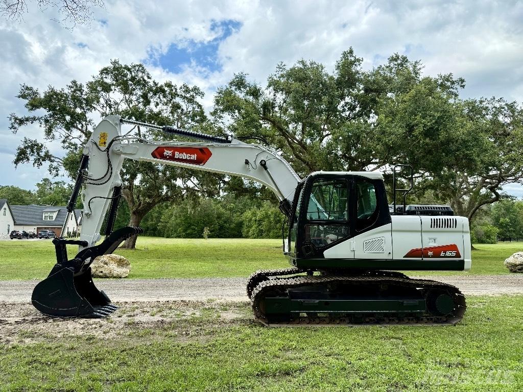 Bobcat E165 Pelle sur chenilles