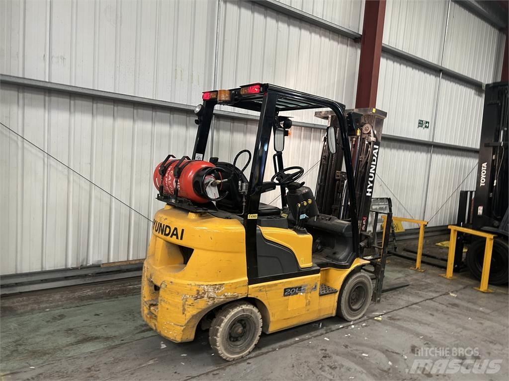 Hyundai 20L-7M Chariots GPL