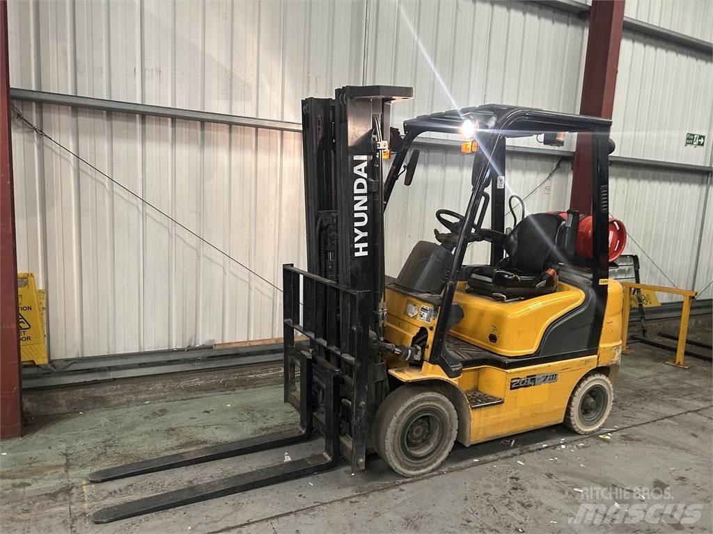 Hyundai 20L-7M Chariots GPL