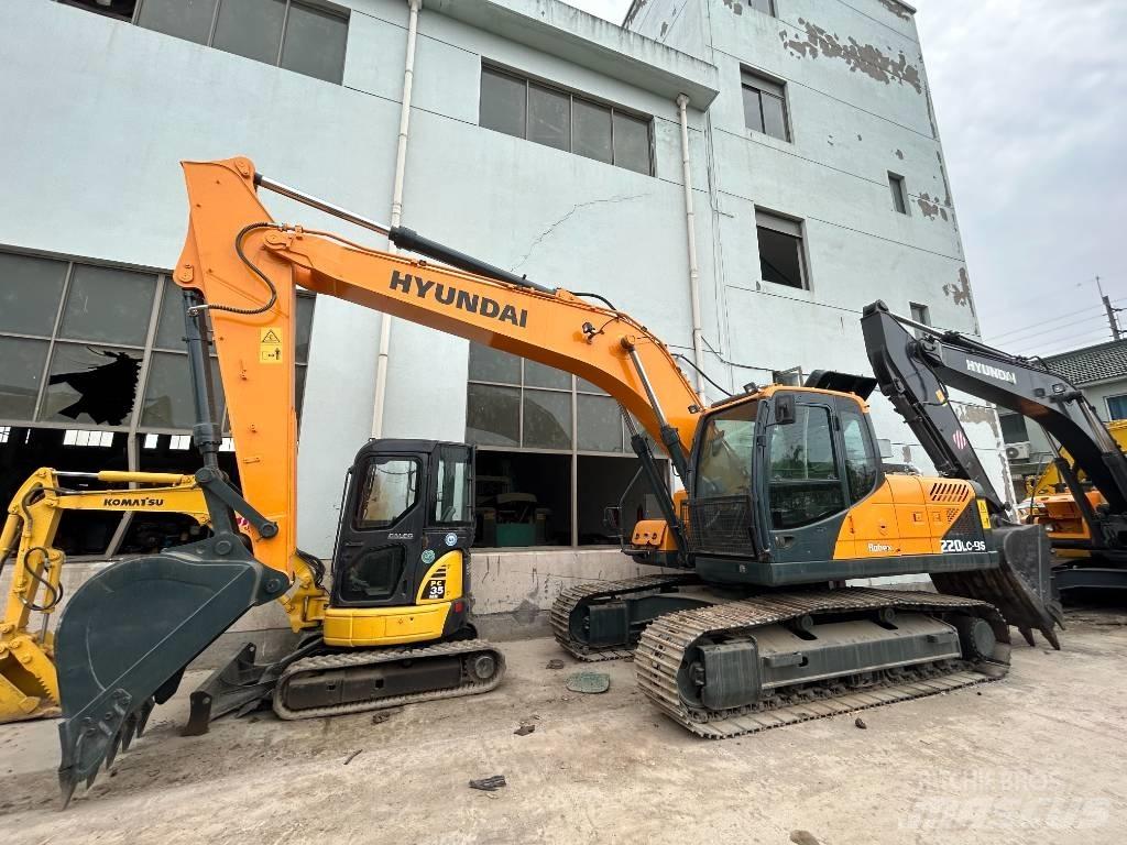 Hyundai 220LC-9 Pelle sur chenilles