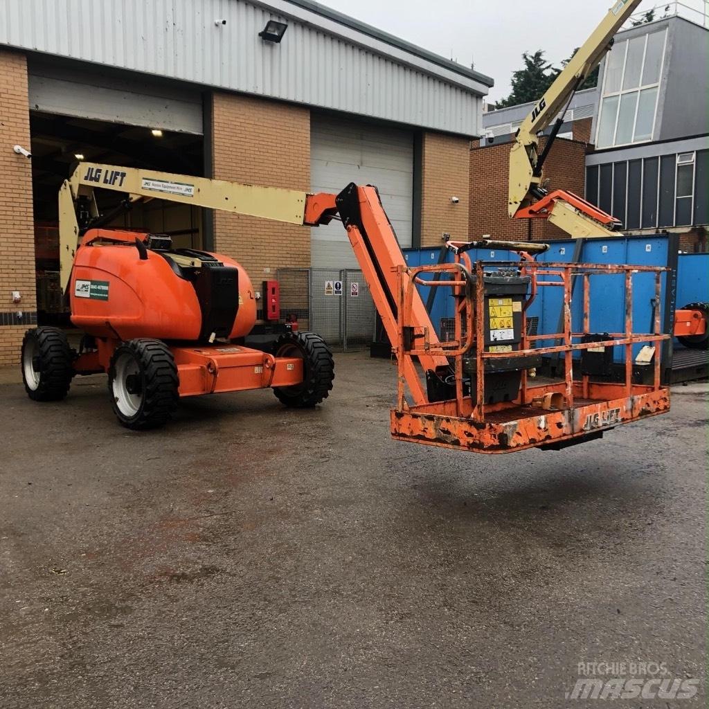 JLG 600 AJ Nacelles articulées