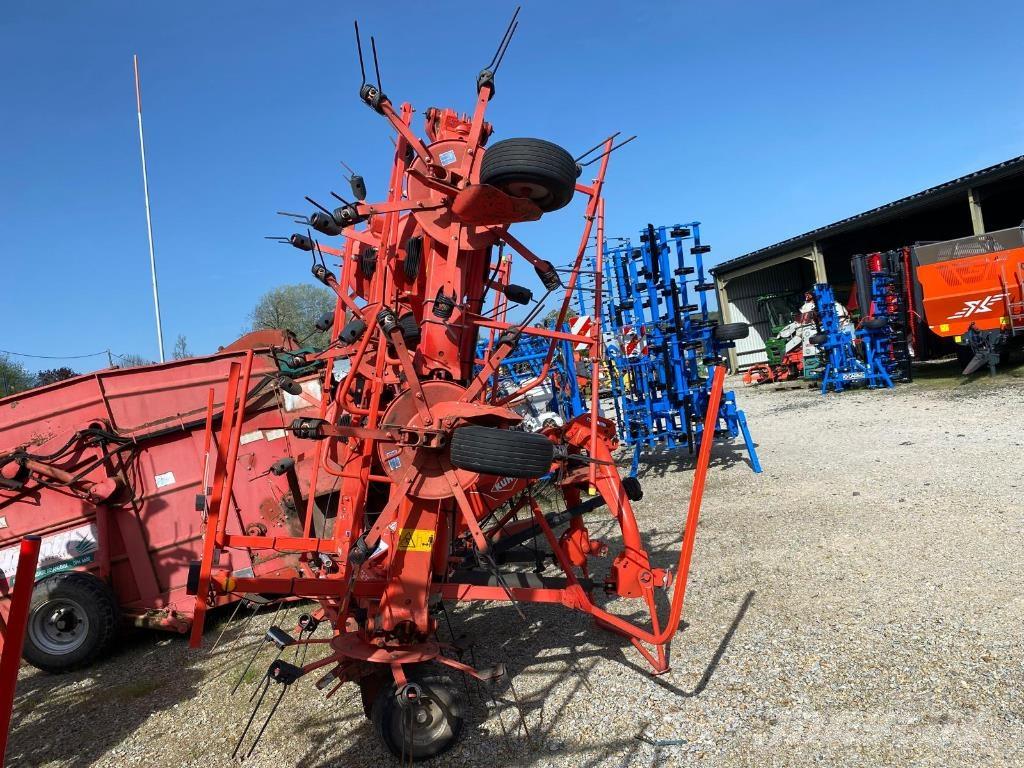 Kuhn GF8702 Rateau faneur