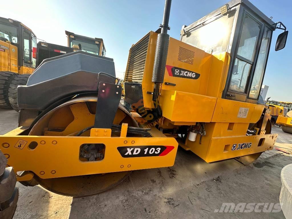 XCMG XD 103 Compacteur de sol