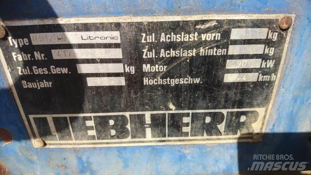 Liebherr R912LC Pelle sur chenilles