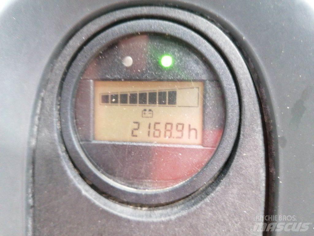 Linde D08 Préparateur de commande au sol