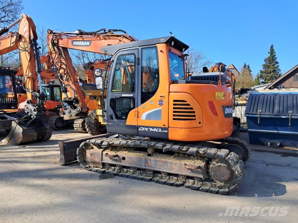 Develon DX 140 LCR-5 Pelle sur chenilles
