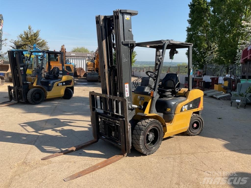 CAT DP35NT Chariots diesel