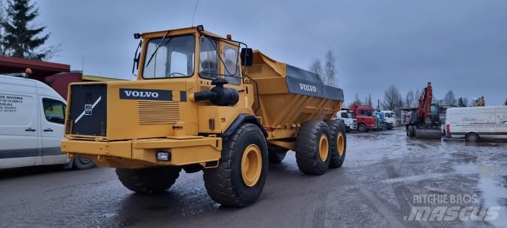 Volvo A 25 C 6x6 Tombereau articulé
