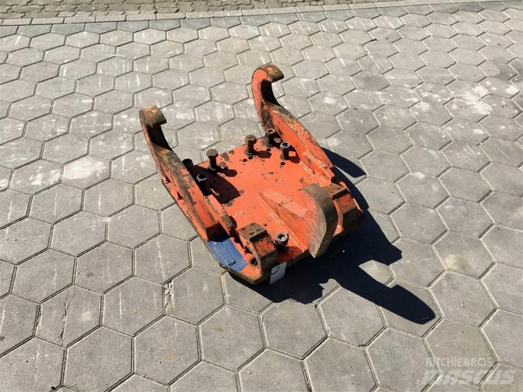  SMP-ANBAUPLATTE Attache rapide pour godet