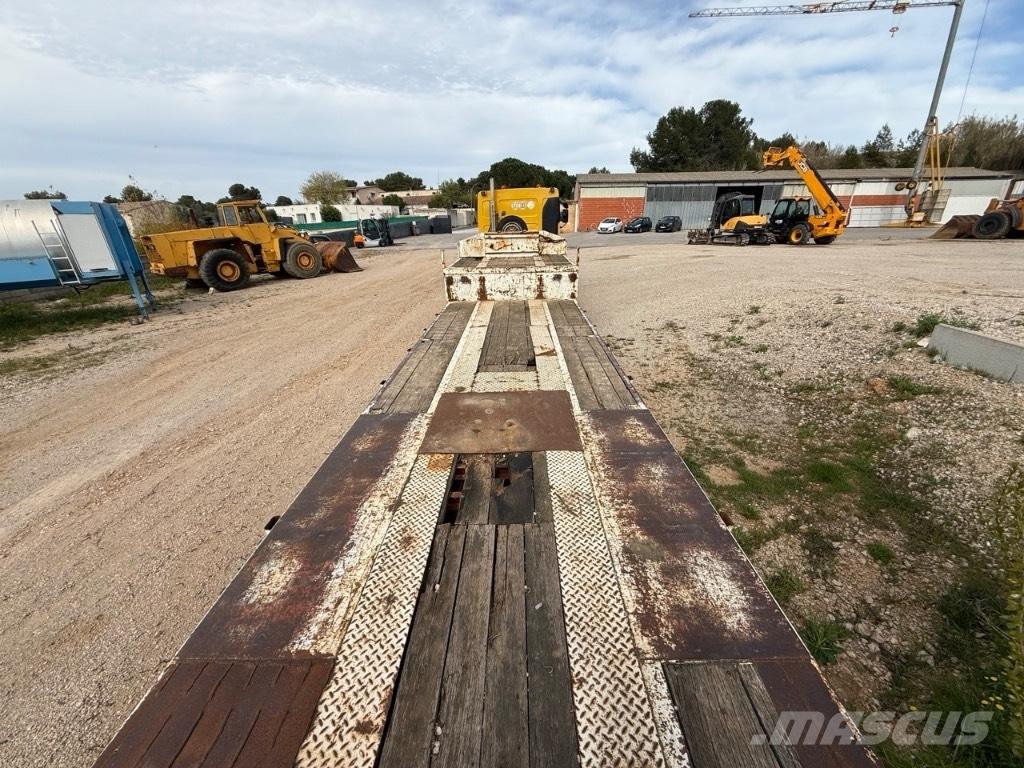 Renault Kerax Semi remorque porte engin