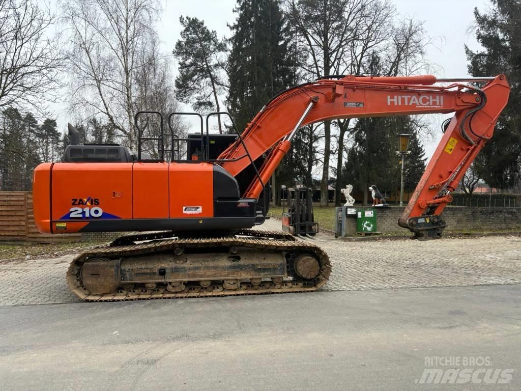 Hitachi ZX 210-6 Pelle sur chenilles